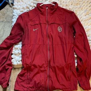 Oklahoma university Nike wind breaker